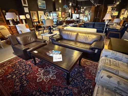 Feb wk4 Nicoletti Italy Leather Sofa Chocolate - $1595
Nicoletti Italy Leather Lounge Chair - $788
Hickory Chair Ceylon Custom Cocktail Table Walnut Atelier Style - $299
Faux Marble End Table - $179